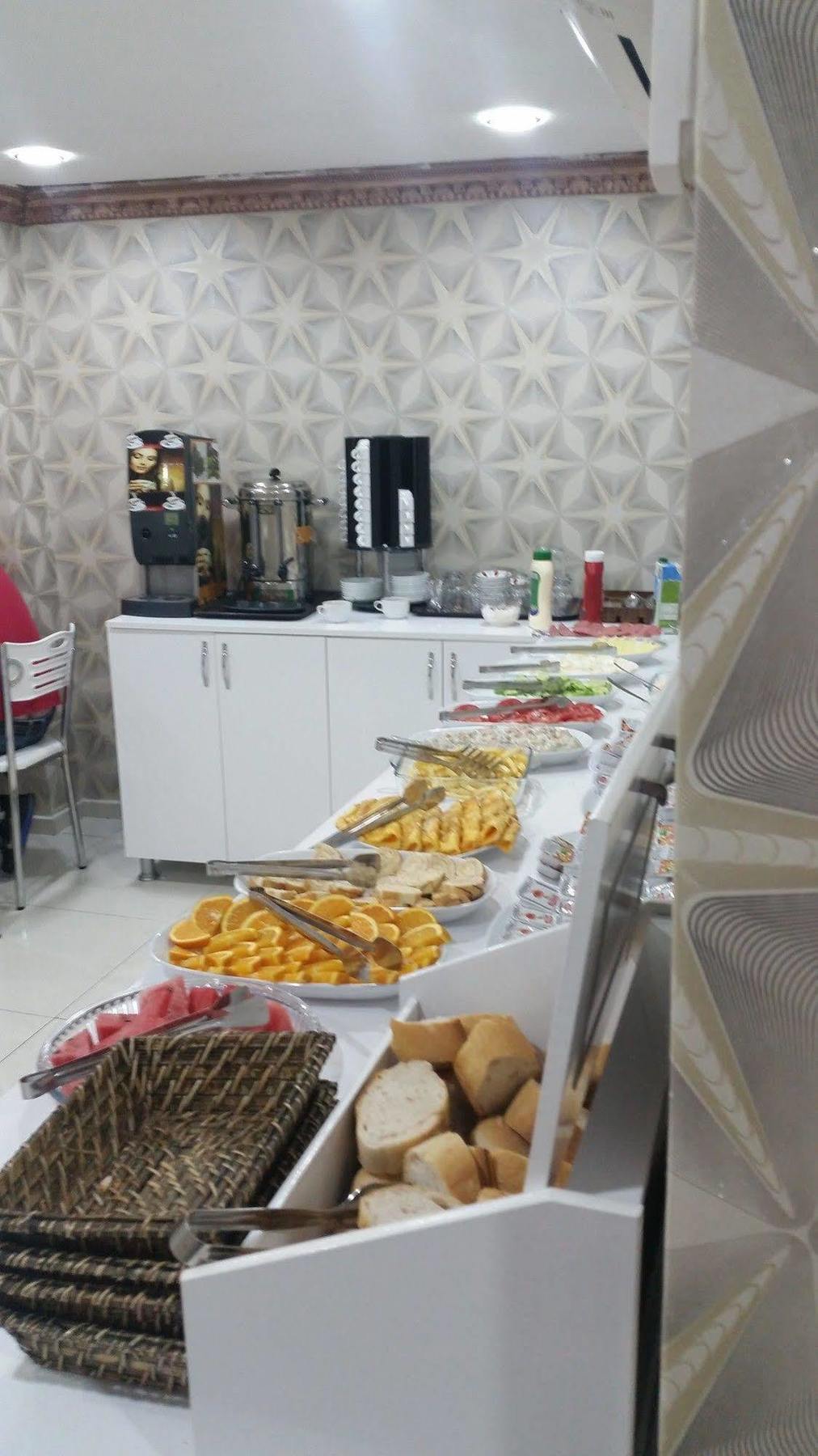 Diyar Budget Hotel Stambuł Zewnętrze zdjęcie